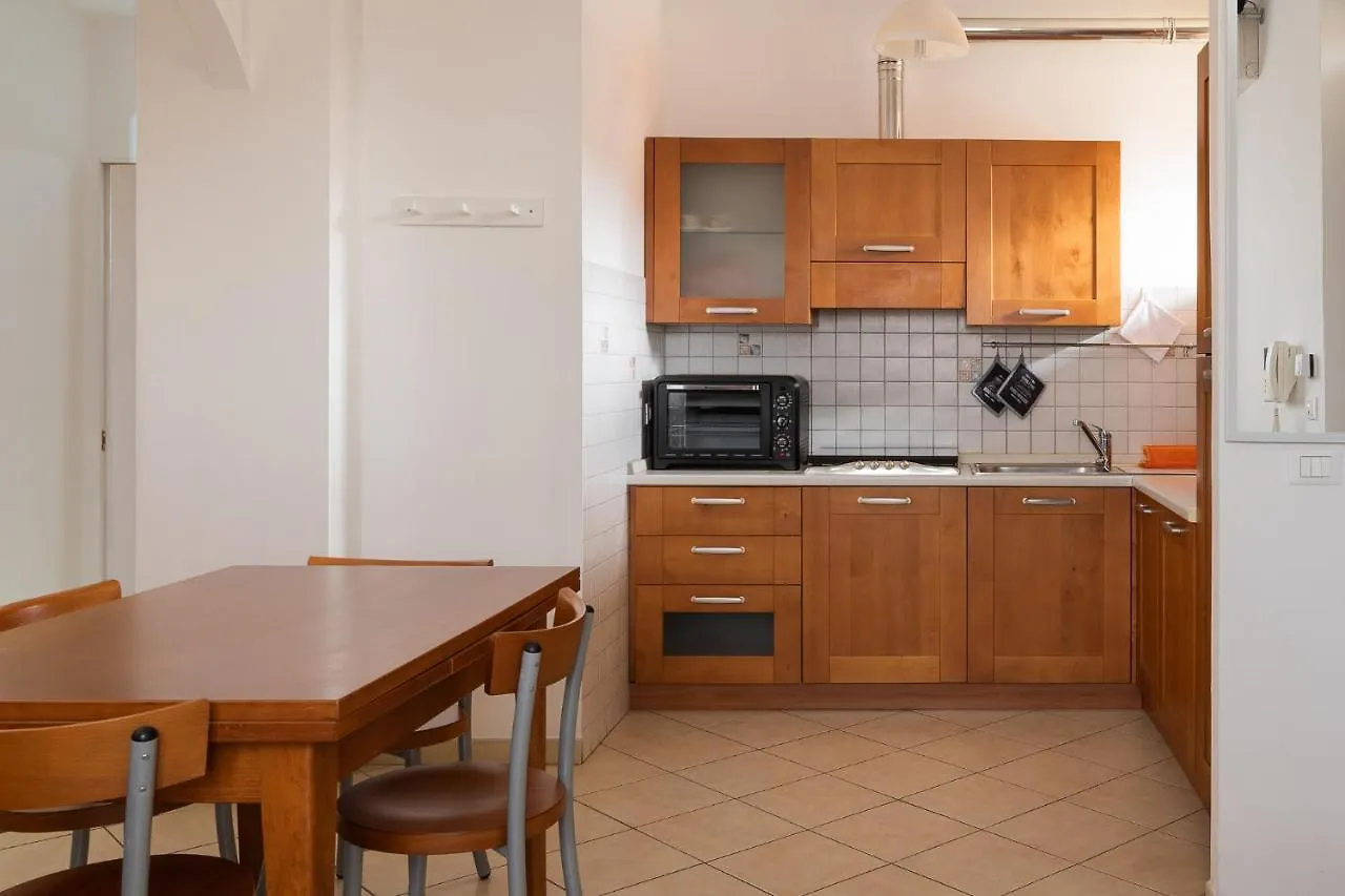 Casa In Chiana contacts